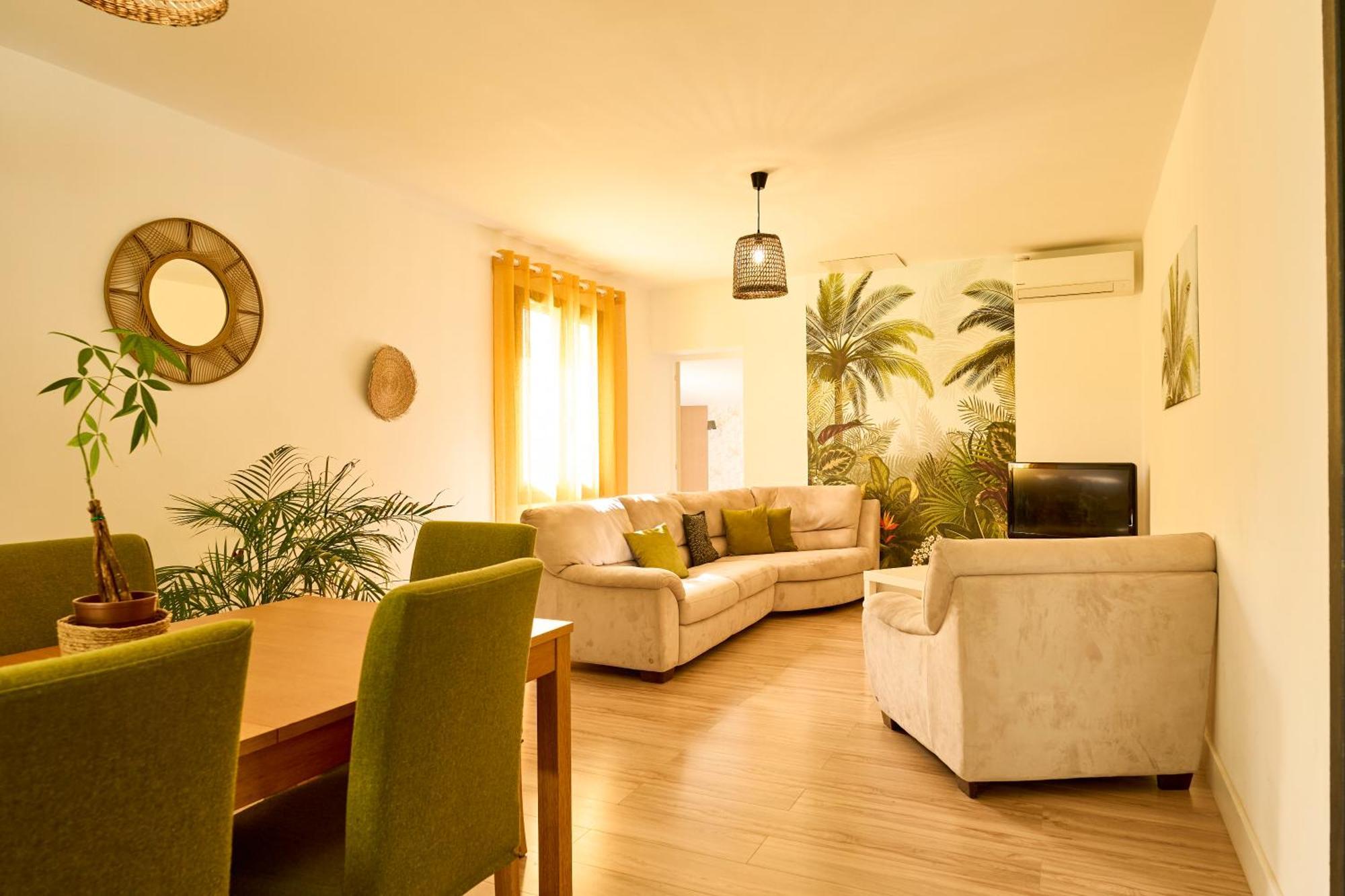 La Velleronnaise Villa Luaran gambar